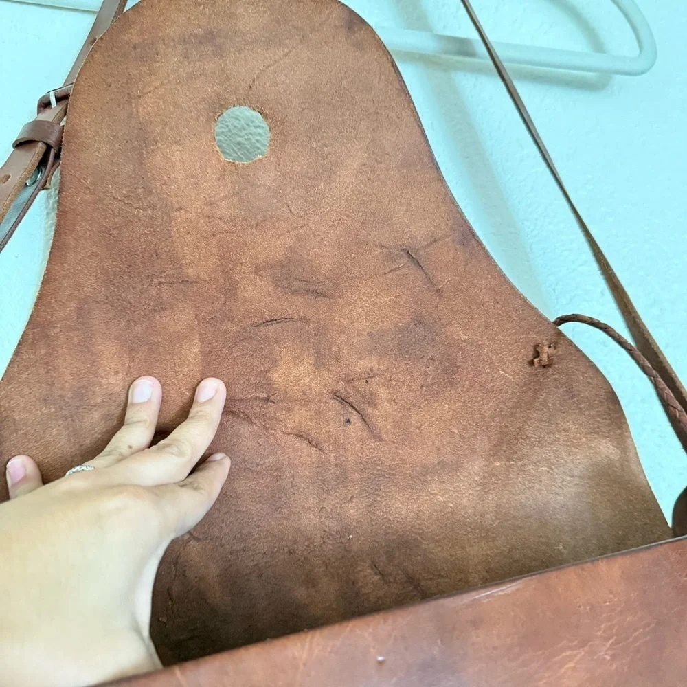 Leather satchel bag - Picture 6 of 10